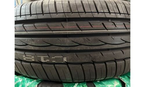ROADCRUZA 235/55/R19