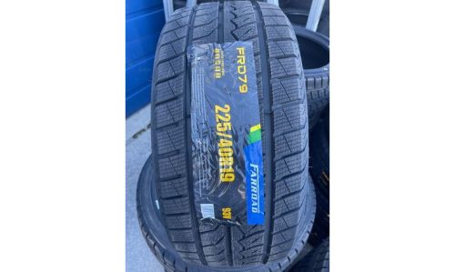 FARROAD FRD79 225/40R19 (winter)